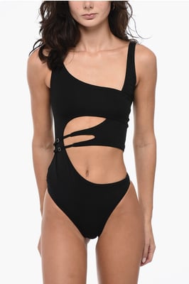 Traje de baño de una pieza con cortes en negro
