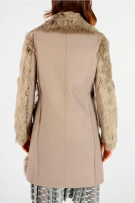 Abrigo de piel auténtica de alpaca MM1 en beige