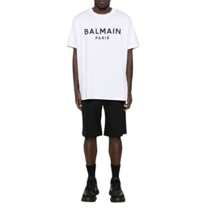 Camiseta blanca con el logotipo de la marca Balmain Paris Bold