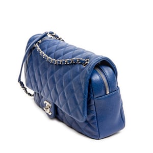 Chanel Jumbo Easy Flap  en Azul Real Piel de becerro