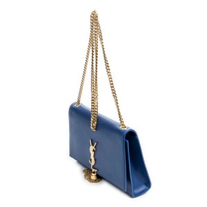Yves Saint Laurent Medium Kate Wallet on Chain  en Azul Real Piel de becerro
