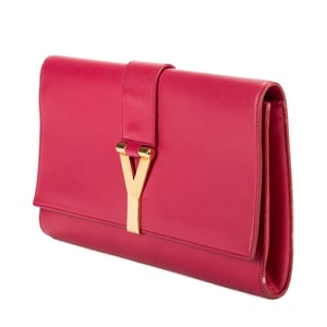 Yves Saint Laurent Classic Y Line Clutch  en Rosa Piel de becerro