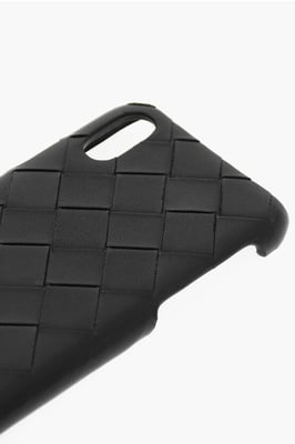 Funda Intreccio de piel suave para iPhone Xs en color negro