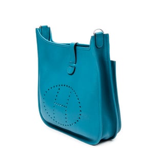 Hermès Evelyne III PM en Zanzíbar azul Piel de becerro
