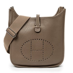 Hermès Evelyne III PM en Etoupe Gris Piel de becerro