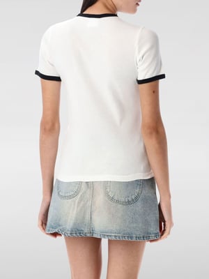 Camiseta de cuello redondo de manga corta ajustada
