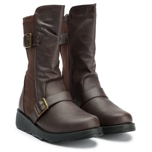 Solesister Jenny Botas