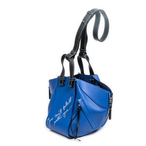 Loewe Small Bicolor Hammock  en Azul/Negro Piel de becerro