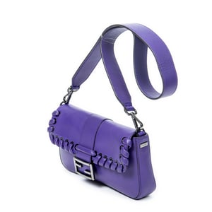 Fendi Rare Ltd. Ed. Baguette  en Morado Piel de becerro