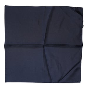 Pañuelo de Seda Cuadrado para Hombre en Azul Oscuro