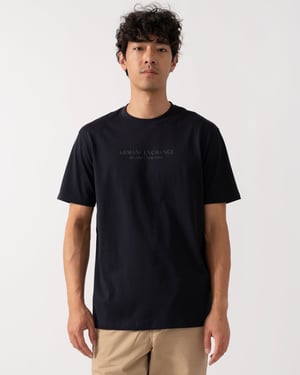 Camiseta UB101 Azul Profundo en Púrpura