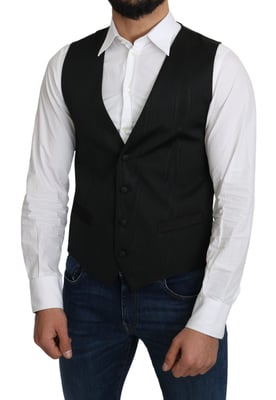 Chaleco Negro de Corte Clásico