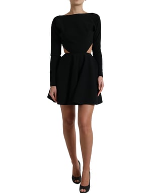 Vestido Mini con Corte y Mangas Largas Estilo Patinadora