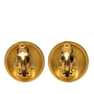 Pendientes de boton clip en oro laminado de segunda mano