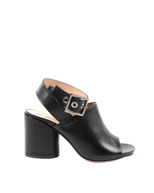 Sandalias de Cuero con Hebilla de Tacón Medio