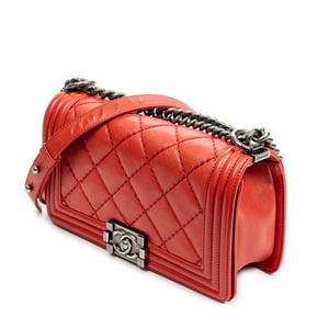 Chanel Wild Stitch Boy  en  rojo Cuero de ternero