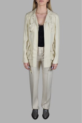 Prada Traje Beige