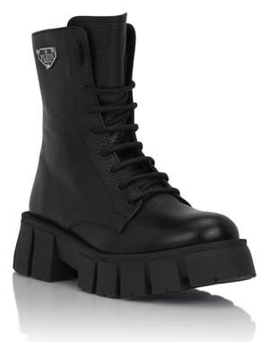 Botas Low Flat Logo