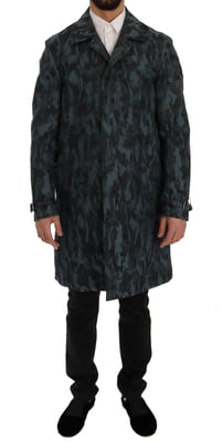 Abrigo de manga larga con estampado de camuflaje