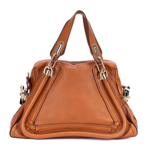 Chloé Medium Paraty Medium en  Tan Cuero de becerro