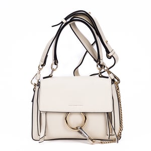 Chloé Faye Backpack Mini en  beige Cuero de ternera