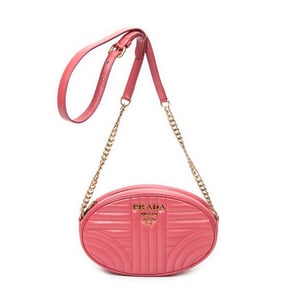 Prada Oval Chain Crossbody  en Pink Cuero de ternero