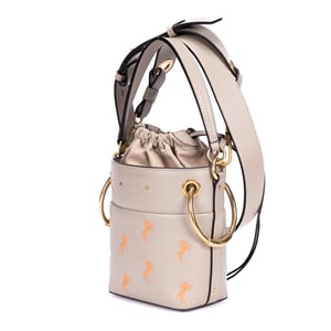 Chloé Roy Bucket  en  gris Cuero de ternero