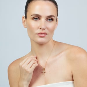 Collar Luxenter de Aleación de Metal y Circonita Brillante acabado en oro amarillo de 18k - Amku