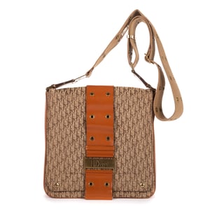 Dior Street Chic Crossbody  en  beige Cuero de ternero