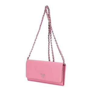 Prada Continental Flap Wallet Crossbody  en  rosa Cuero de ternero