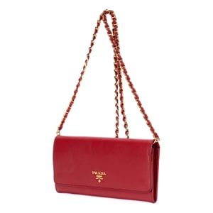 Prada Wallet on Chain Crossbody  en  rojo Cuero de ternero