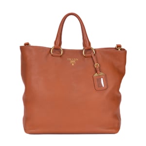 Prada Shopping Tote  en  Bronceado Cuero de ternero