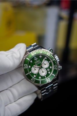 Invicta Ocean Voyage 47833 Reloj de Hombre - Movimiento de Cuarzo - Acero Inoxidable con Esfera Verde - 51 mm