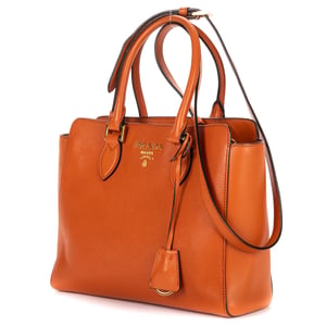 Prada Convertible Sound Lock Satchel  en  naranja Cuero de ternero