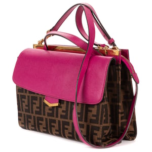 Fendi Demi Jour Crossbody  en  rosa Cuero de ternero
