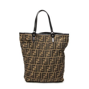 Fendi Vertical Shopping Tote  en  Tan Lienzo