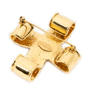 Chanel CC Cross Brooch Pin  en  oro Acero inoxidable sin níquel
