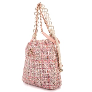 Chanel Ltd. Ed. Tweed Mini Pearl Bucket  en  rosa Lienzo