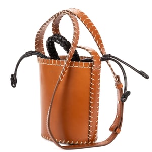 Chloé Louela Bucket Bag  en  Bronceado Cuero de ternero