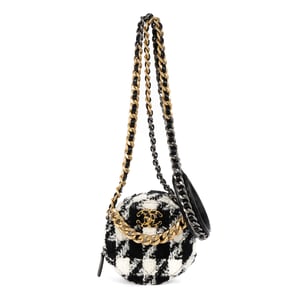Chanel 19 Round Clutch Chain Crossbody  en  negro Lienzo