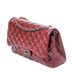 Chanel Jumbo Classic Double Flap  en  Red Cuero de ternero