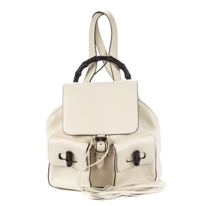 Gucci Double Front Pocket Backpack  en  marfil Cuero de ternero