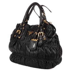Prada Medium Gaufre Tote Medium en  negro Cuero de ternero