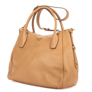 Prada 2-Way Tote  en  beige Cuero de ternero