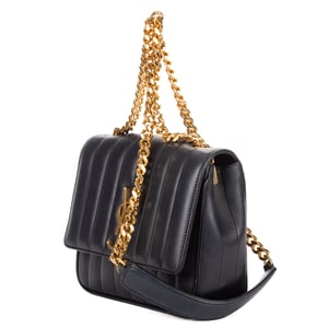 Yves Saint Laurent Vicky Chain Flap Crossbody  en  negro Cuero de ternero