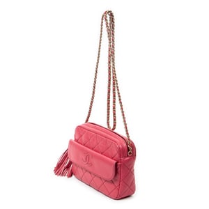 Chanel Small Tassel Camera Crossbody  en  rosa Cuero de ternero