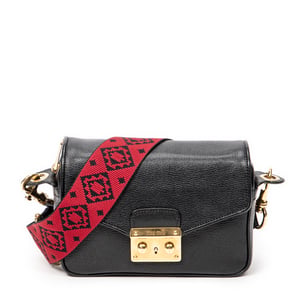 Miu Miu Pushlock Crossbody  en  negro Cuero de ternero