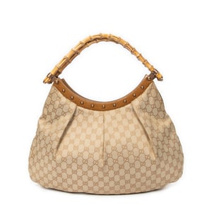 Gucci Large Studded Bamboo Hobo  en  Tan Lienzo