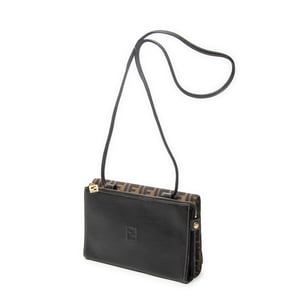 Fendi Flap Shoulder Bag  en  marrón Lienzo