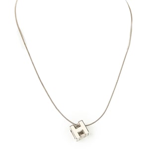 Hermès H Cube Pendant Necklace  en  marfil Acero inoxidable sin níquel